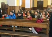 W Stąporkowie (dekanat czarnecki), podobnie jak w pozostałych odwiedzanych parafiach, po Mszach św. alumni spotykali się z grupami parafialnymi i opowiadali o życiu w seminarium