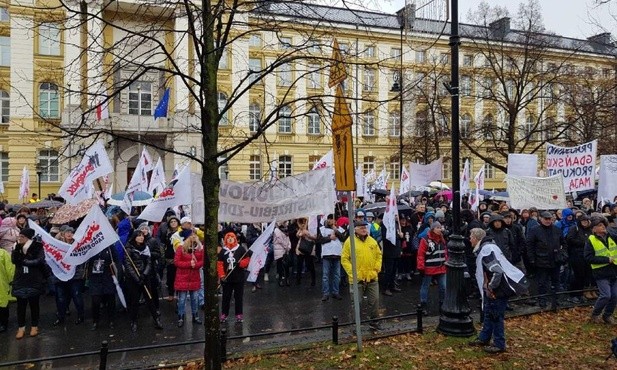 Głośno walczą o swoje 