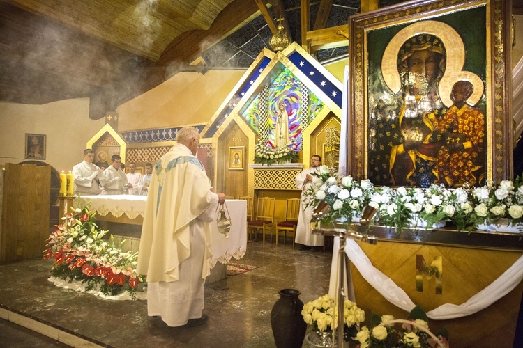 Dziękowali Matce Bożej w Śródborowie