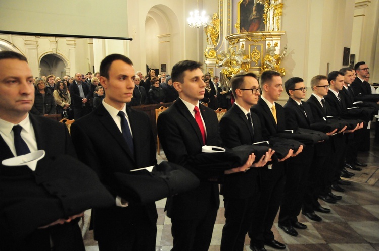 Msza św. i obłóczyny alumnów lubelskiego seminarium