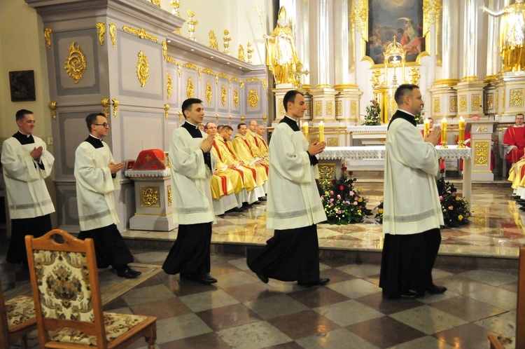 Msza św. i obłóczyny alumnów lubelskiego seminarium