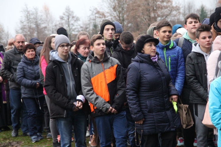 Droga krzyżowa szlakiem męczeństwa bł. Karoliny