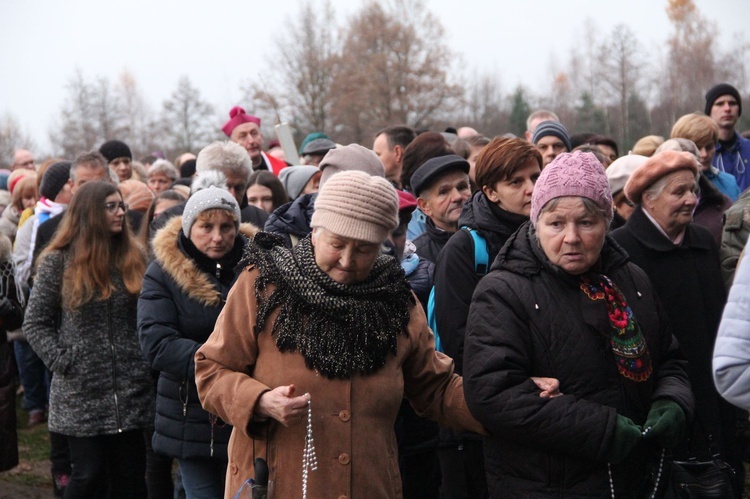 Droga krzyżowa szlakiem męczeństwa bł. Karoliny