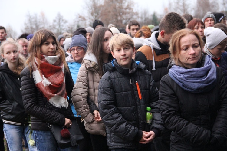 Droga krzyżowa szlakiem męczeństwa bł. Karoliny