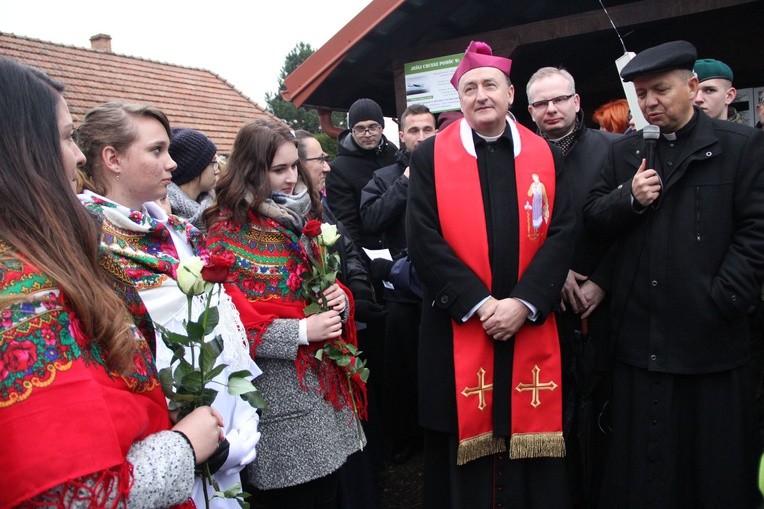 Droga krzyżowa szlakiem męczeństwa bł. Karoliny