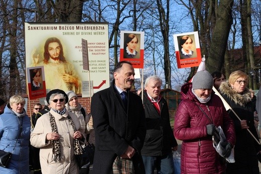 Rocznica proklamacji Jubileuszowego Aktu Przyjęcia Jezusa Chrystusa za Króla i Pana w Łagiewnikach