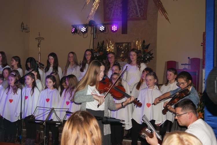 Koncert cecyliański w Dębicy-Latoszynie