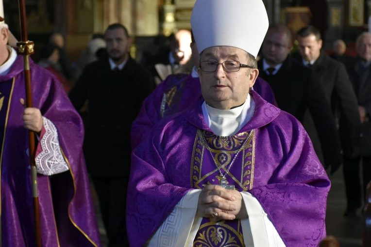 Uroczystości pogrzebowe ks. Stefana Gudzowskiego