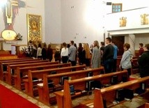 Kaesemowicze zapoznali się z obrzędami towarzyszącymi złożeniu przyrzeczeń i odbyli próbę