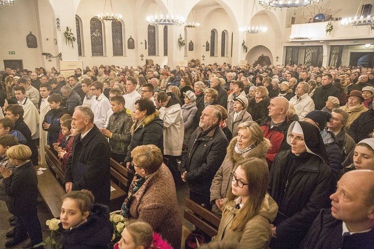 Ona ma władzę miłości. Jasnogórska Ikona w Otwocku na Ługach