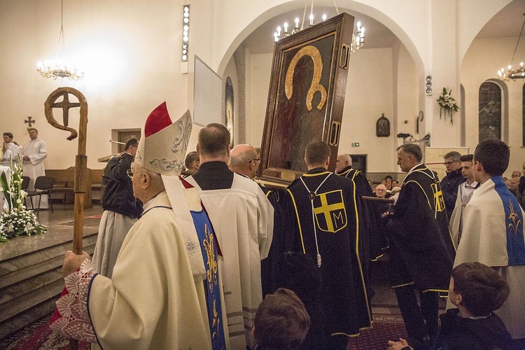 Ona ma władzę miłości. Jasnogórska Ikona w Otwocku na Ługach