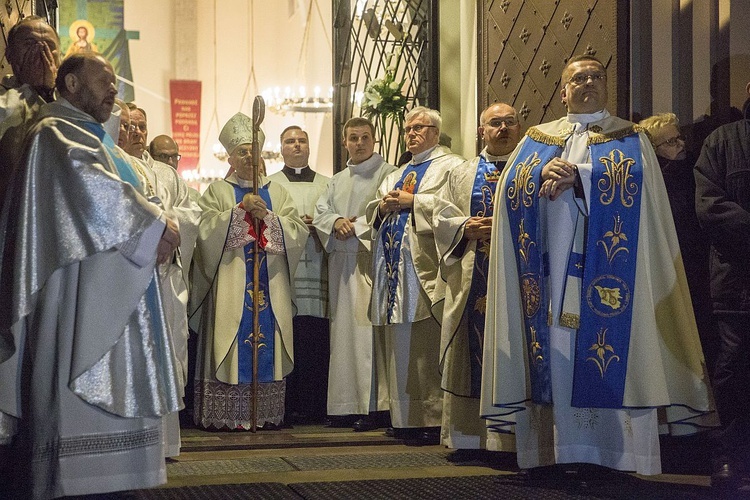 Ona ma władzę miłości. Jasnogórska Ikona w Otwocku na Ługach