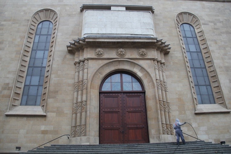 Katedra, kuria i jej ogrody w Katowicach to Pomnik Historii