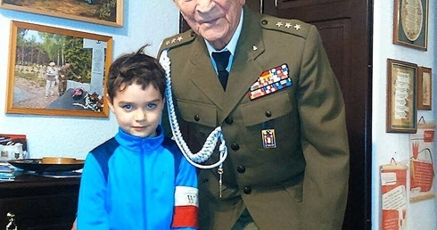Paczka dla Bohatera