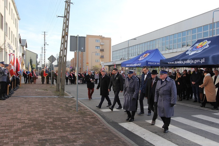 Odsłonięcie tablicy pamiątkowej w Łowiczu