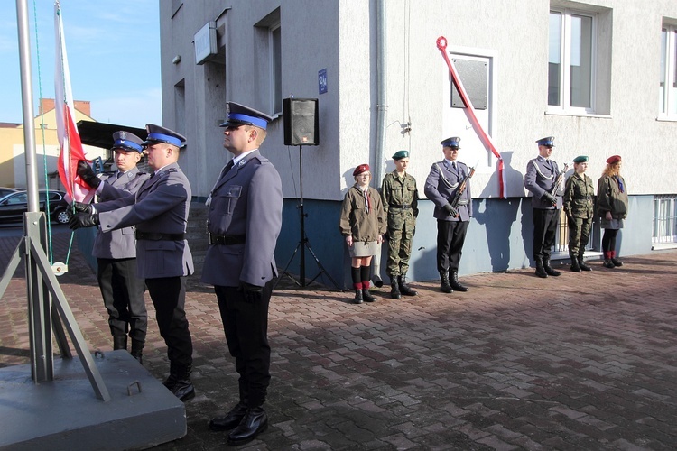 Odsłonięcie tablicy pamiątkowej w Łowiczu