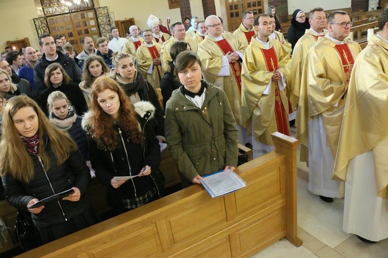 Msza jubileuszowa pod przewodnictwem abp. Stanisława Budzika