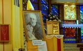 Wprowadzenie relikwii św. Brata Alberta