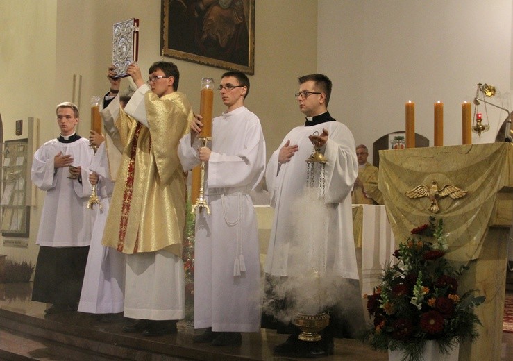 Wprowadzenie relikwii św. Szarbela
