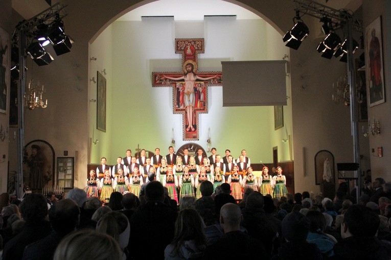 Wprowadzenie relikwii św. Szarbela