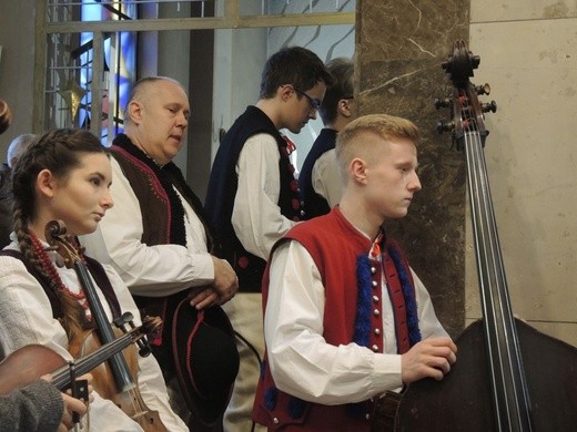 Złoty jubileusz parafii w Żywcu-Sporyszu
