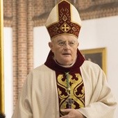 Abp Hoser: zostałem cudownie uzdrowiony