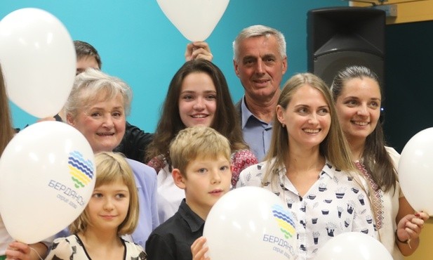 Młodzi goście i gospodarze zaśpiewali po polsku i ukraińsku...