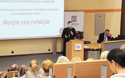 Wykład wprowadzający wygłosił bp Zbigniew Zieliński.