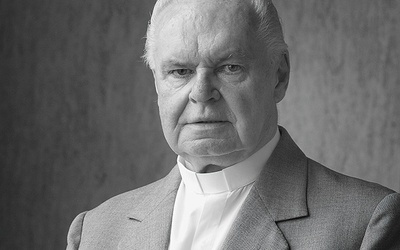 Ks. H. Zganiacz święcenia kapłańskie otrzymał 2 grudnia 1956 roku w katedrze Chrystusa Króla w Katowicach. Udzielił mu ich bp Herbert Bednorz. 