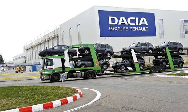 Dacia to największy rumuński eksporter. W 2016 r. firma sprzedała w Europie ponad  421 tys. aut. W tym roku zapowiada się kolejny rekord.
