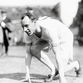 Podczas olimpiady w 1924 r. Eric Liddell wystartował w biegu na 400 m i zdobył złoty medal.