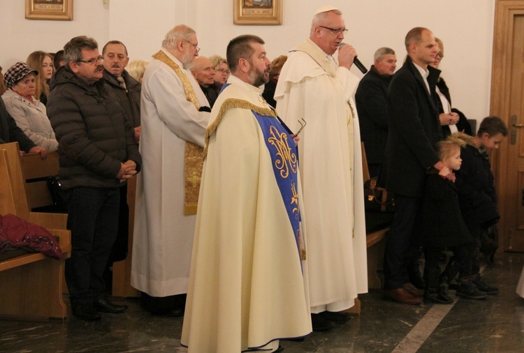 Zakręt. Bierzmowanie przy Madonnie