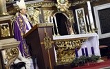 Liturgii nieszporów I Niedzieli Adwentu przewodniczył bp Adam Bałabuch