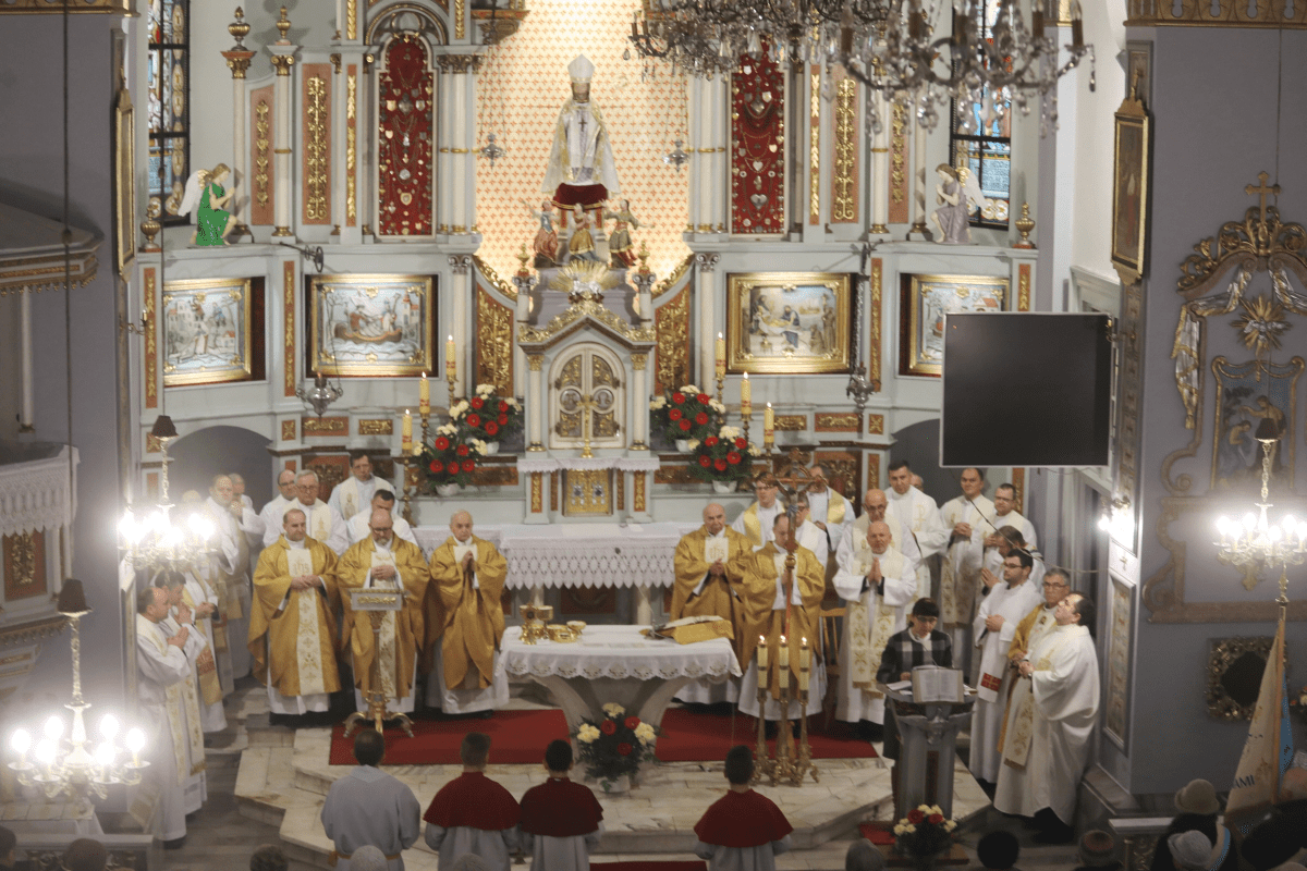 Parafia św Mikołaja W Mierzynie Z "Gościem" w sanktuarium św. Mikołaja w Pierśćcu