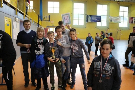 II Mikołajkowy Turniej Piłkarski dla ministrantów w Drezdenku