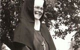 S. Maria Beata (1937-2017) Zdjęcie wykonane w ogrodach klasztoru w Brwinowie w 1991 r.