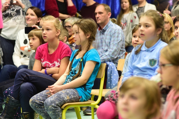 Kiermasz dla sióstr karmelitanek