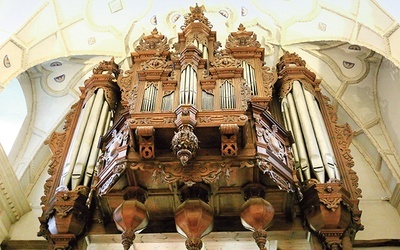 Najstarsze polskie organy można usłyszeć w Kazimierzu nad Wisłą.
