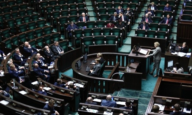 Prezydencki projekt ustawy o Sądzie Najwyższym wraca do komisji