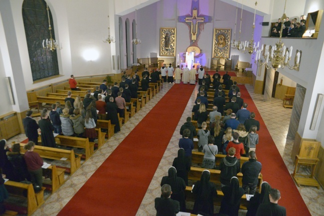 Akatyst w seminaryjnej kaplicy w Radomiu