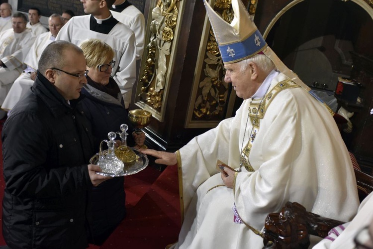 Przyjęcie stroju duchownego przez alumnów III roku