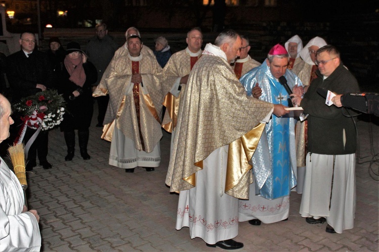 Pamiątkowa tablica