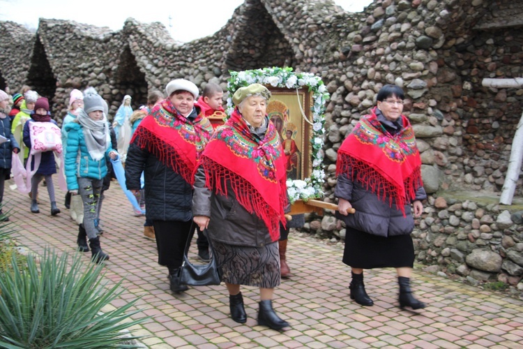 Wprowadzenie relikwii św. Maksymiliana