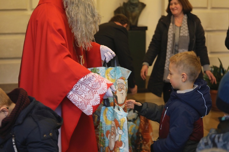 Spotkanie ze św. Mikołajem u św. Brata Alberta w Bielsku-Białej