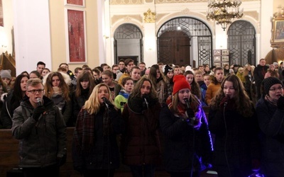 Przyjechali przygotować się na Boże Narodzenie