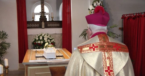 Te dzieci żyją w Bogu