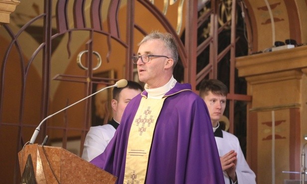 Za wspólną modlitwę do św. Mikołaja podziękował proboszcz parafii katedralnej ks. kan. Antoni Młoczek