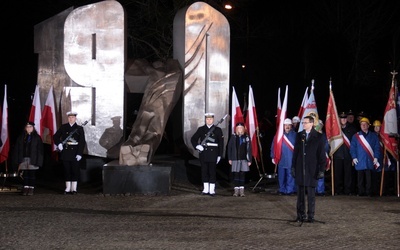 Budujmy Polskę na fundamencie prawdy