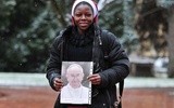 Siostra Judith Ngihbi z Kamerunu, która studiuje filozofię w Lublinie oraz wiele innych osób przesyła papieżowi życzenia i modlitwy