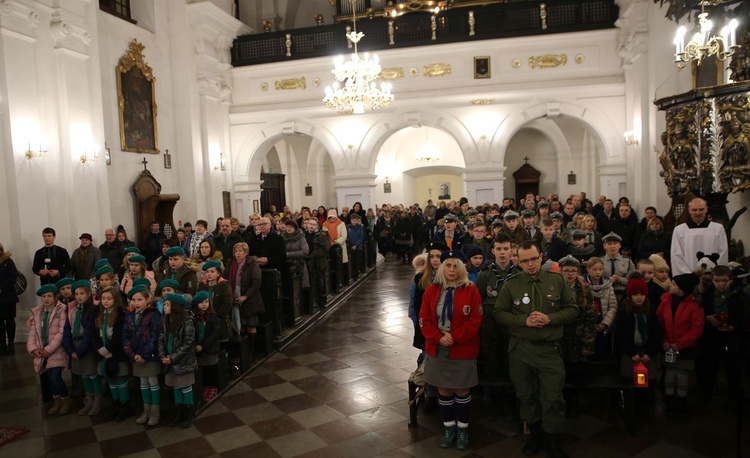 Przekazanie Światełka Betlejemskiego